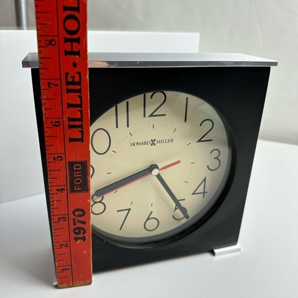 Retired Howard Miller Maxim Table Clock Black & Silver Works! - Picture 9 of 13